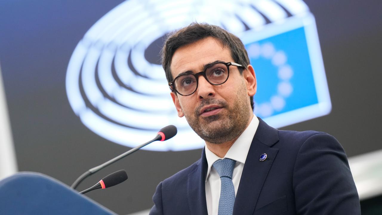 EU-kommissionär Stéphane Séjourné vill se ett avtal mellan parlamentet, rådet och kommissionen för att se till att inre marknaden fullbordas.