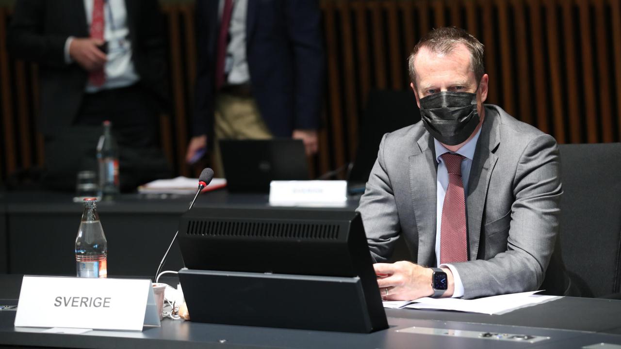 Sveriges energi- och digitaliseringsminister Anders Ygeman (S) under ett tidigare ministerrådsmöte. Arkivbild.