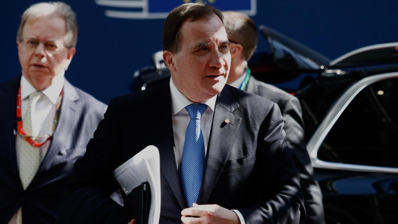 Stefan Löfven fick med sig en önskan från EU-nämndens politiker om att sätta kraft bakom orden vid toppmötet i Sibiu. Arkivbild.