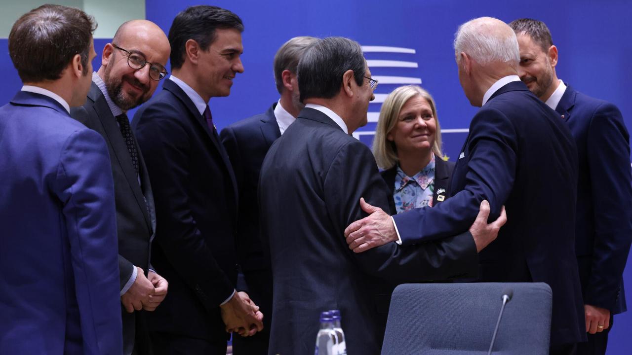 Det var första gången en amerikansk president deltog under Europeiska rådet. 