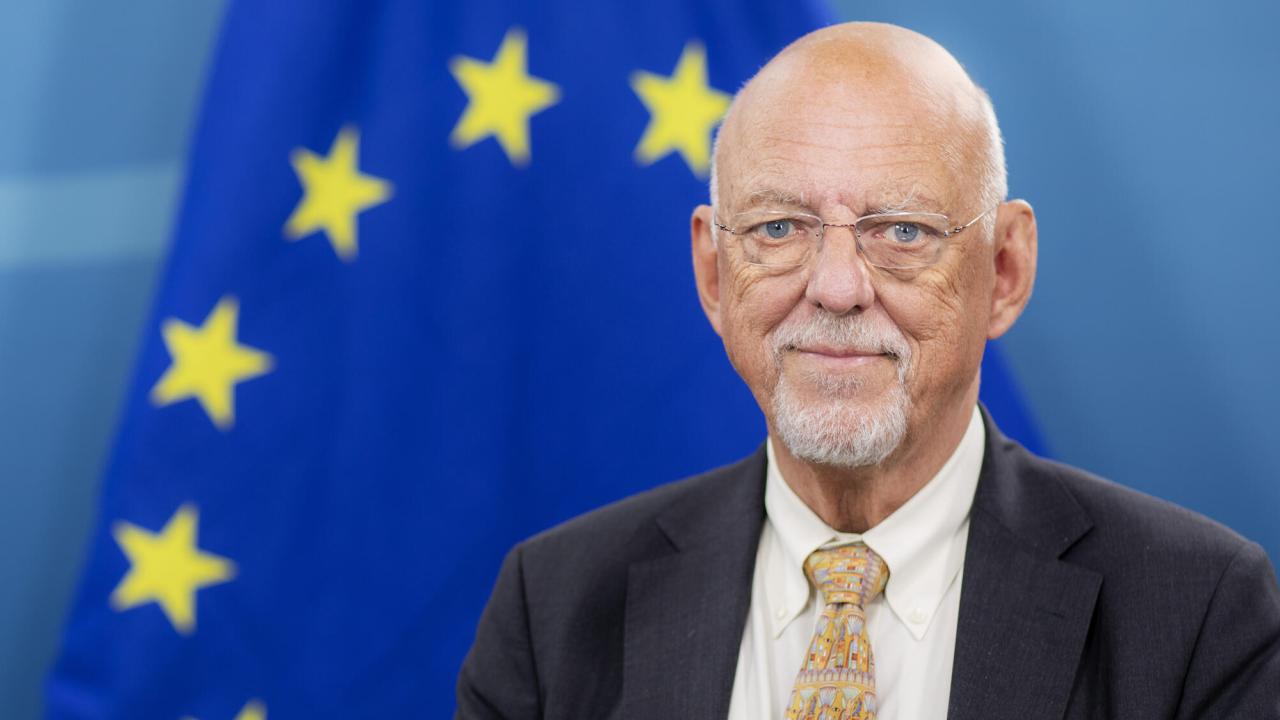 EU måste samarbeta mer för att bekämpa brottslighet, tycker EU-minister Hans Dahlgren (S).