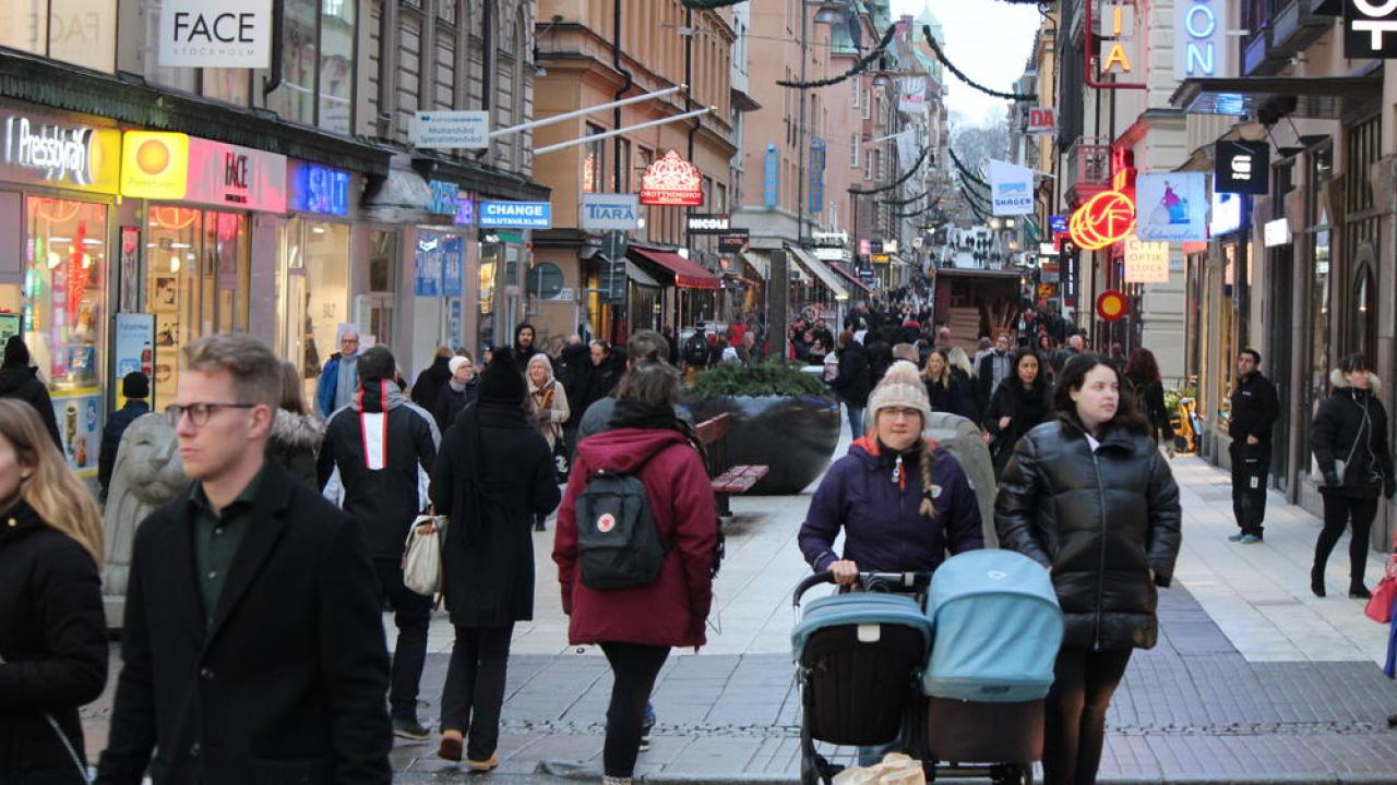 EU-parlamentets arbetsmarknadsutskott ska rösta om kompromissförslaget om minimilöner i EU den 26-27 oktober. Arkivbild.