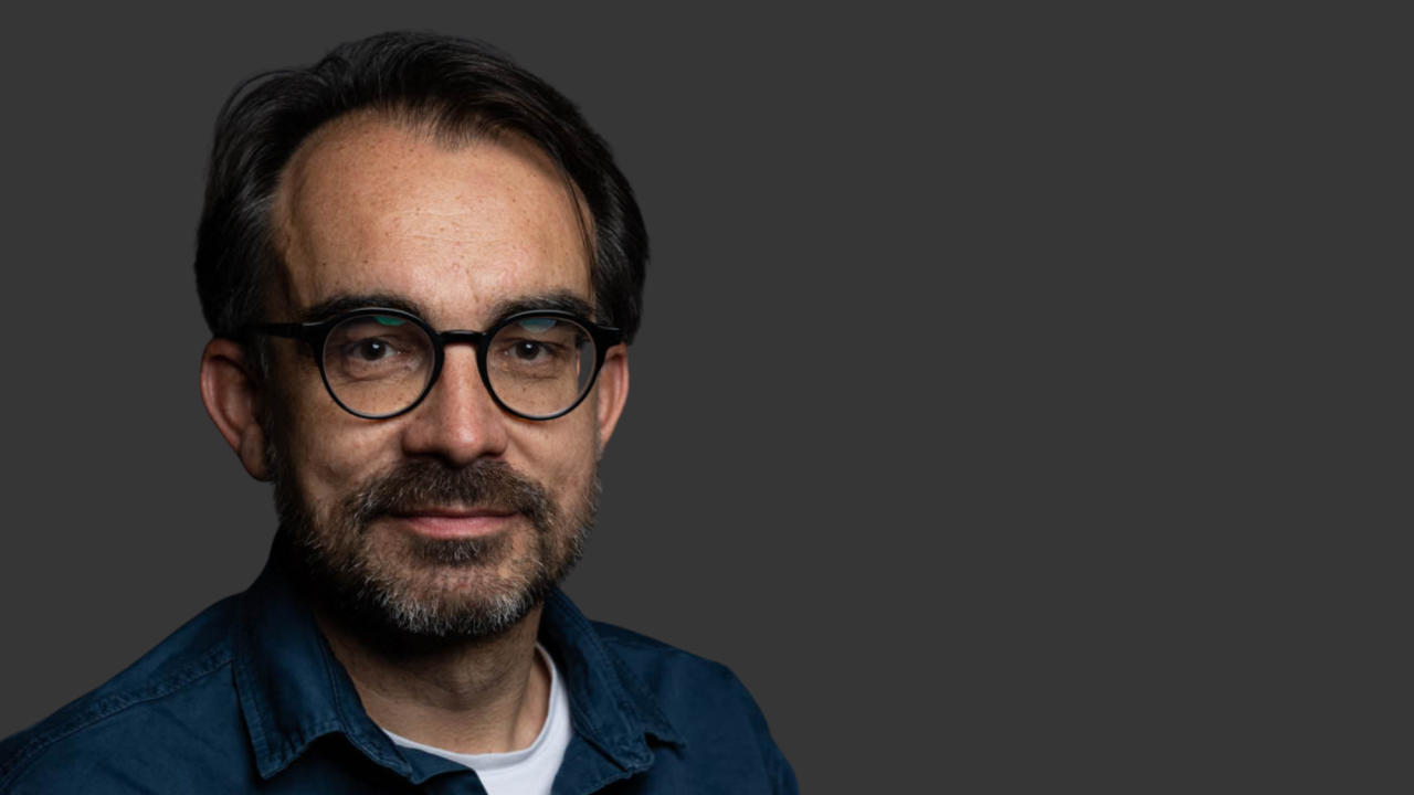 Piotr Buras, chef för ECFR:s kontor i Warszawa, vill se en betydligt kraftfullare utvidgningsprocess från EU:s sida med flera konkreta möjligheter för kandidatländer att bli en del av unionen på vägen till fullt medlemskap.