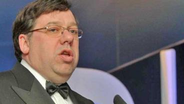 Premiärminister Brian Cowen föreslog idag en plan som han hoppas ska ge 300 000 nya jobb.