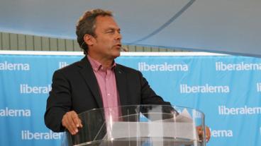 Folkpartiet har hamnat på tvärs med både regeringen och svenska folket i EU-frågan, skriver Anders Sjöberg, Junilistan. 