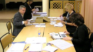 Öppenheten kring svensk partiernas finanser måste öka, anser OSSE som granskat svenska valet 2018. Arkivbild.