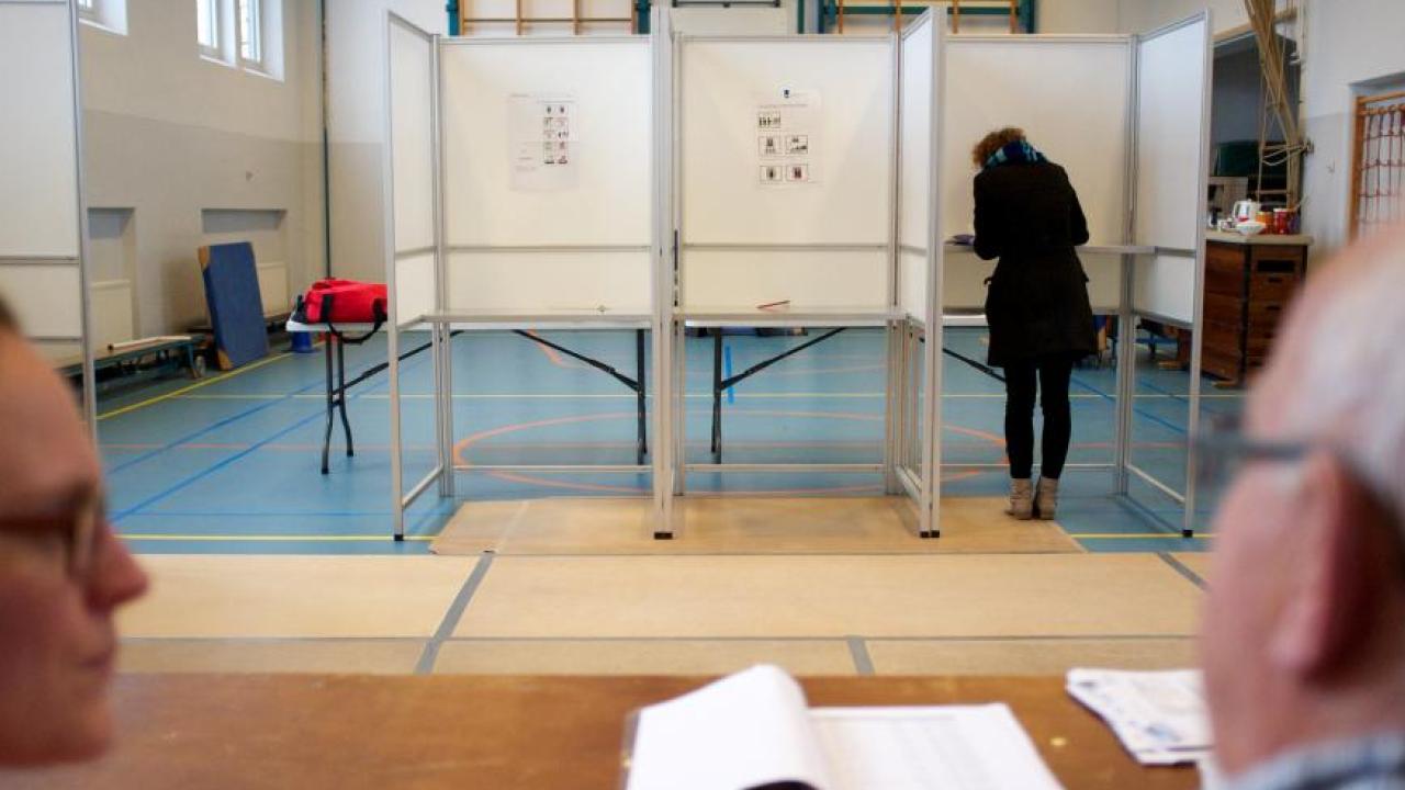 Att anordna en folkomröstning beräknas kosta drygt 280 miljoner kronor. Arkivbild.