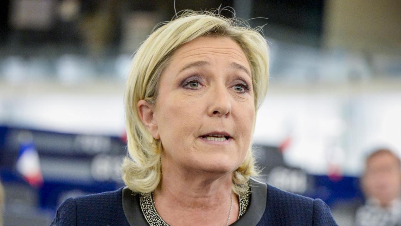 Det franska presidentvalet i vår blir också ett val om EU:s framtid. Presidentkandidaten Marine Le Pen för Nationella fronten vill ha en folkomröstning om EU. 