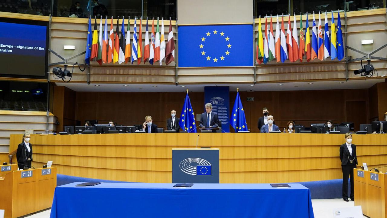 EU-parlamentets inspel sker inför att kommissionen i juni ska lägga fram sitt förslag i frågan som företagsansvar. Arkivbild.