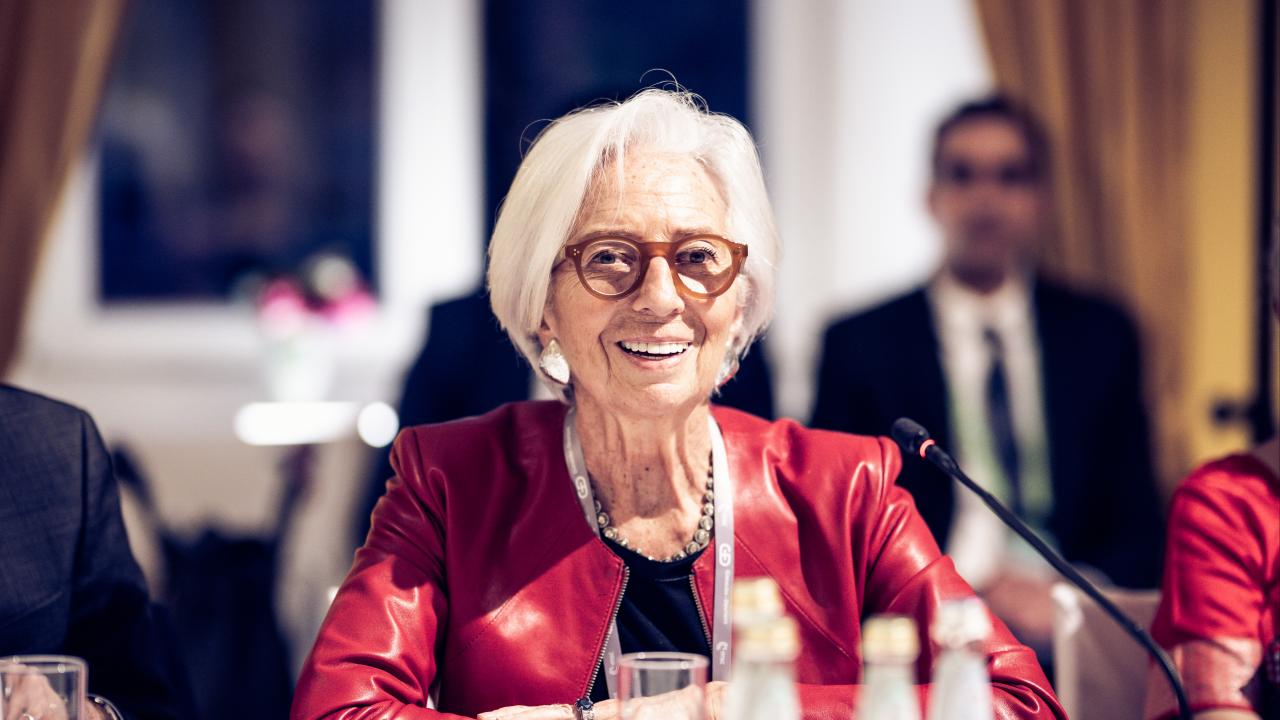 Europeiska centralbankens chef Christine Lagarde utlovar krislån till världens centralbanker.