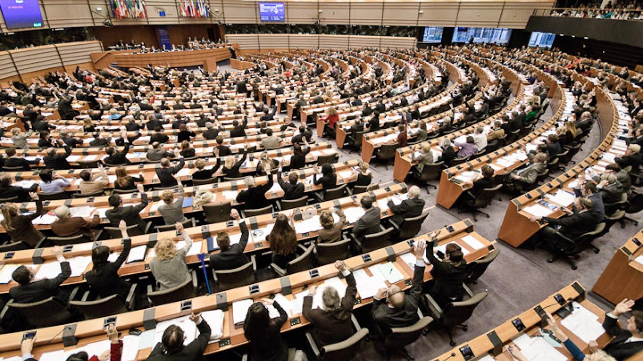 Mer transparens ska hindra korruption i EU-parlamentet.