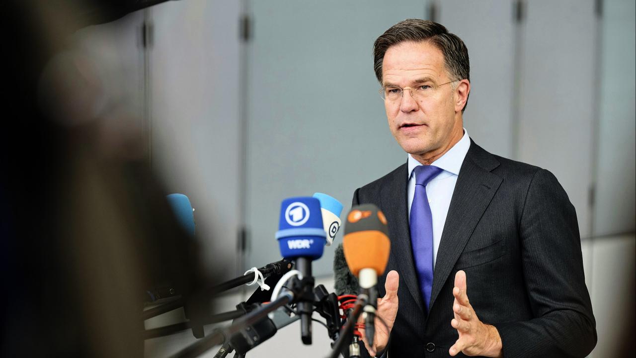 Natos generalsekreterare Mark Rutte i samband med torsdagens försvarsministermöte i Bryssel.
