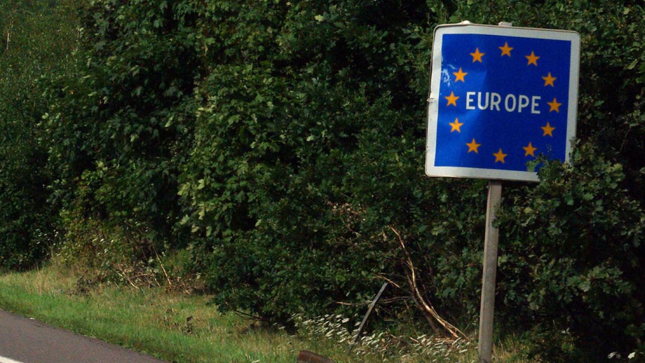 Ännu får Bulgarien och Rumänien vänta på att resa passfritt inom Schengen.