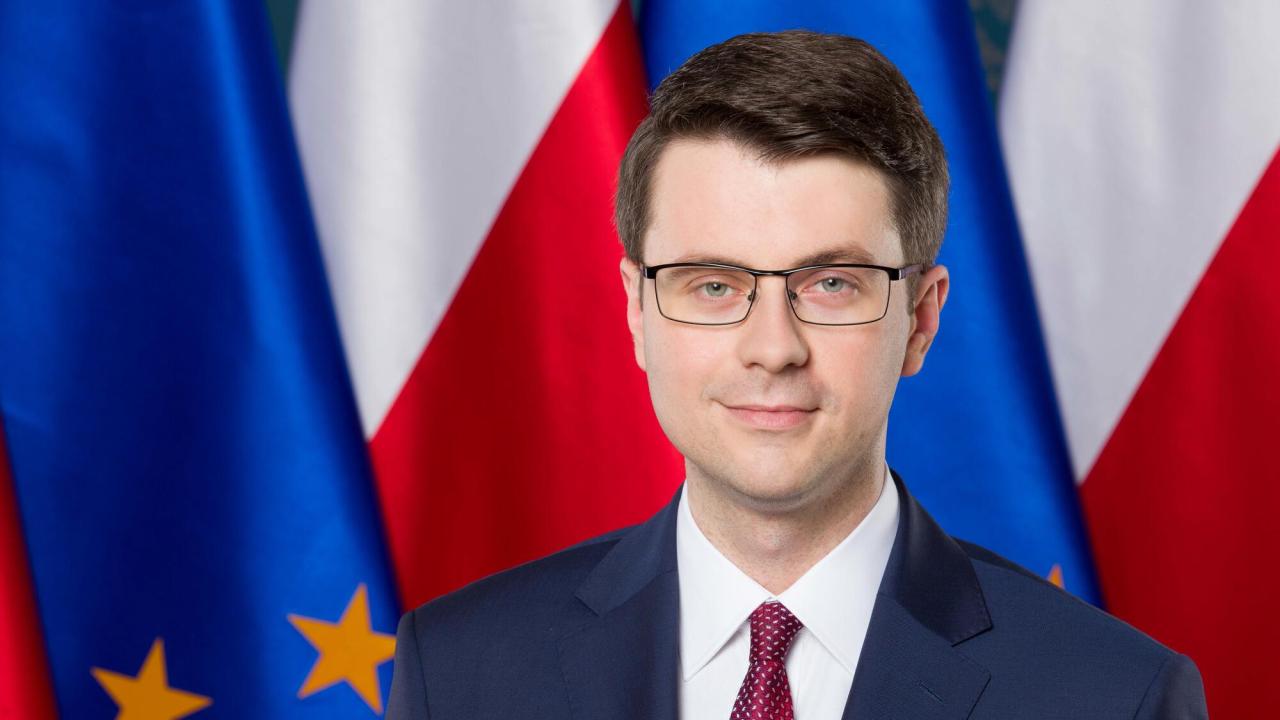 Piotr Müller är statssekreterare vid den polske premiärministerns kansli och regeringens talesperson. Arkivbild.