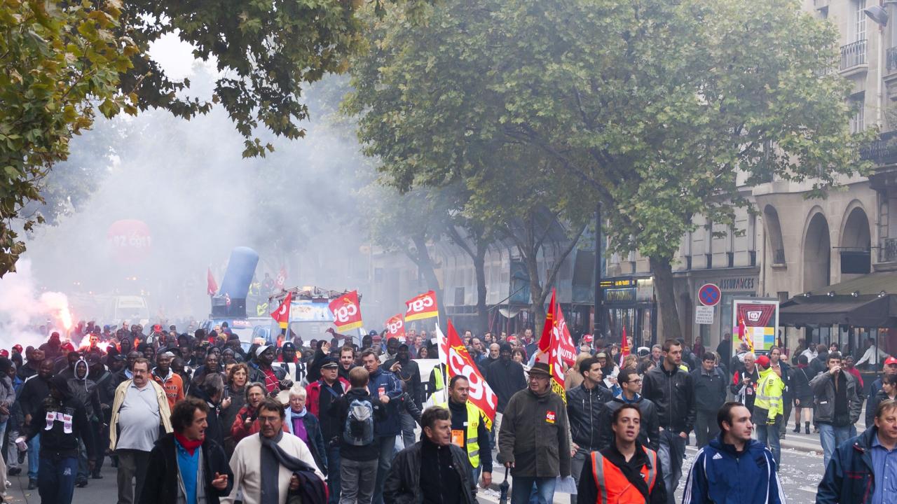 Den 12 september har den stora franska fackliga organisationen CGT utlyst en generalstrejk och manifestationer mot president Emmanuel Macrons reformförslag. Arkivbild.