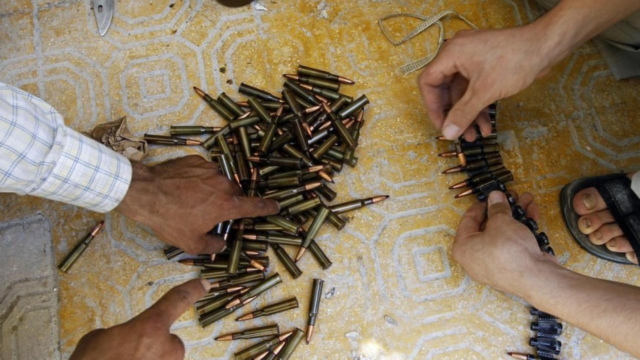 Stridande västerlänningar i krigszoner som Syrien är ett växande hot i EU, hävdar europeiska säkerhetstjänster.