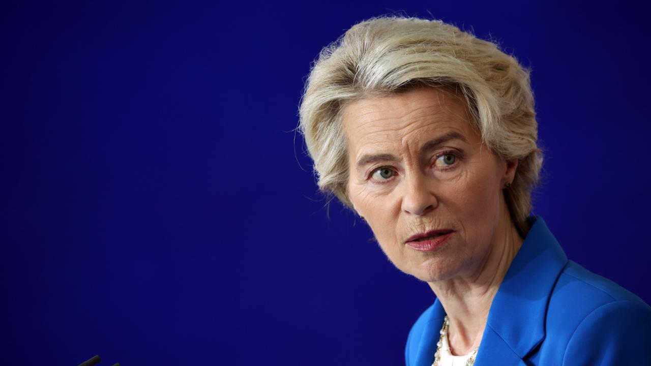 EU-kommissionens ordförande Ursula von der Leyen vill se en "svallvåg" av försvarssatsningar i Europa. Arkivbild. 