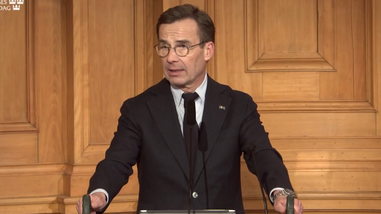 Statsminister Ulf Kristersson (M) förankar den svenska linjen inför EU-toppmötet i riksdagens EU-nämnd.