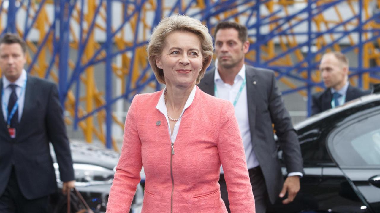 Tysklands försvarsminister Ursula von der Leyen nämns som möjlig ny kommissionsordförande men än är inget klart. Arkivbild.