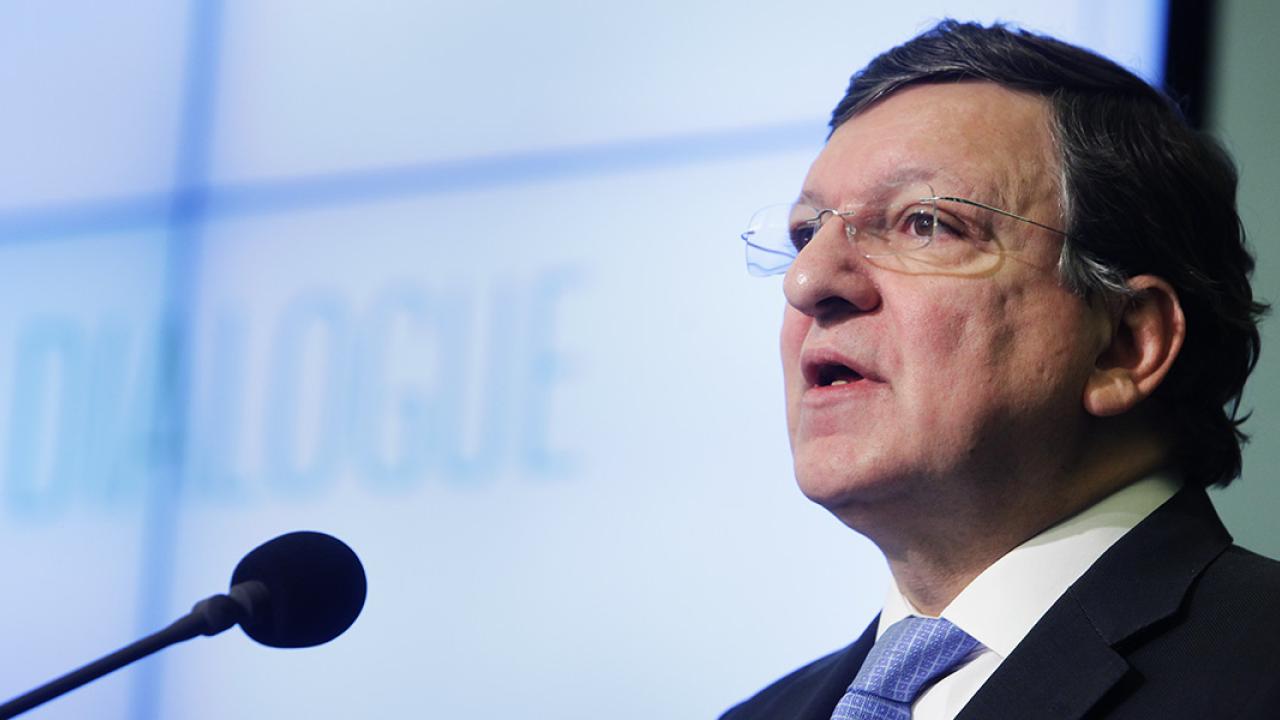 EU-kommissionens ordförande José Manuel Barroso indikerar en kursändring för nedskärningspolitiken. Arkivbild.