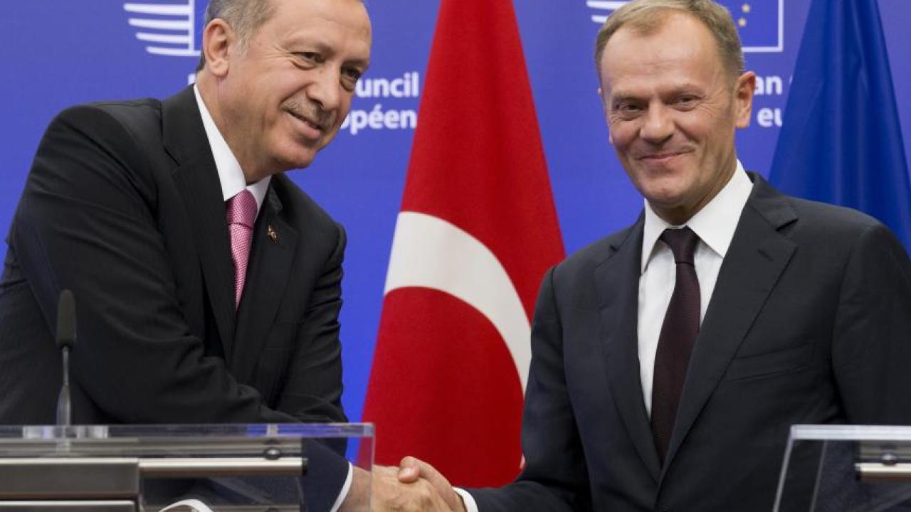 Turkiets president Recep Tayyip Erdoğan och Europeiska rådets ordförande Donald Tusk. 