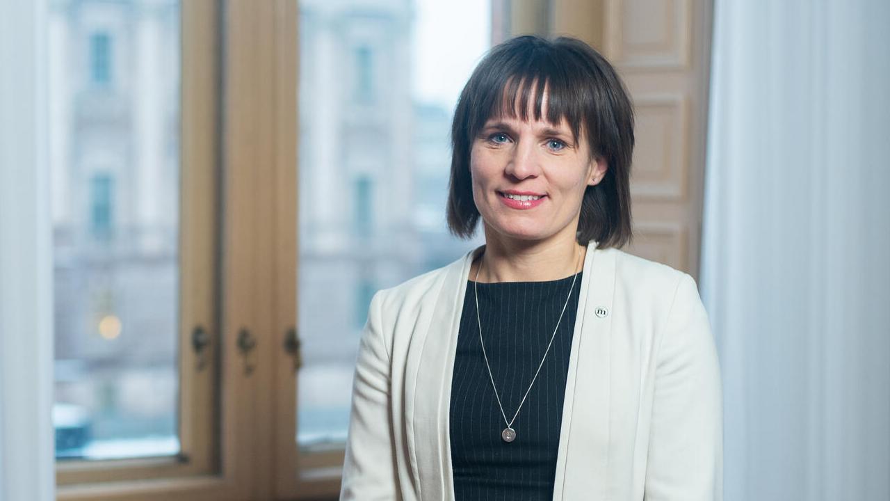 Oppositionsledaren i riksdagens EU-nämnd Jessika Roswall (M) fick med sig den nya socialdemokratiska regeringen på att kärnkraft borde ingå i EU:s lista över klimatsmarta investeringar.