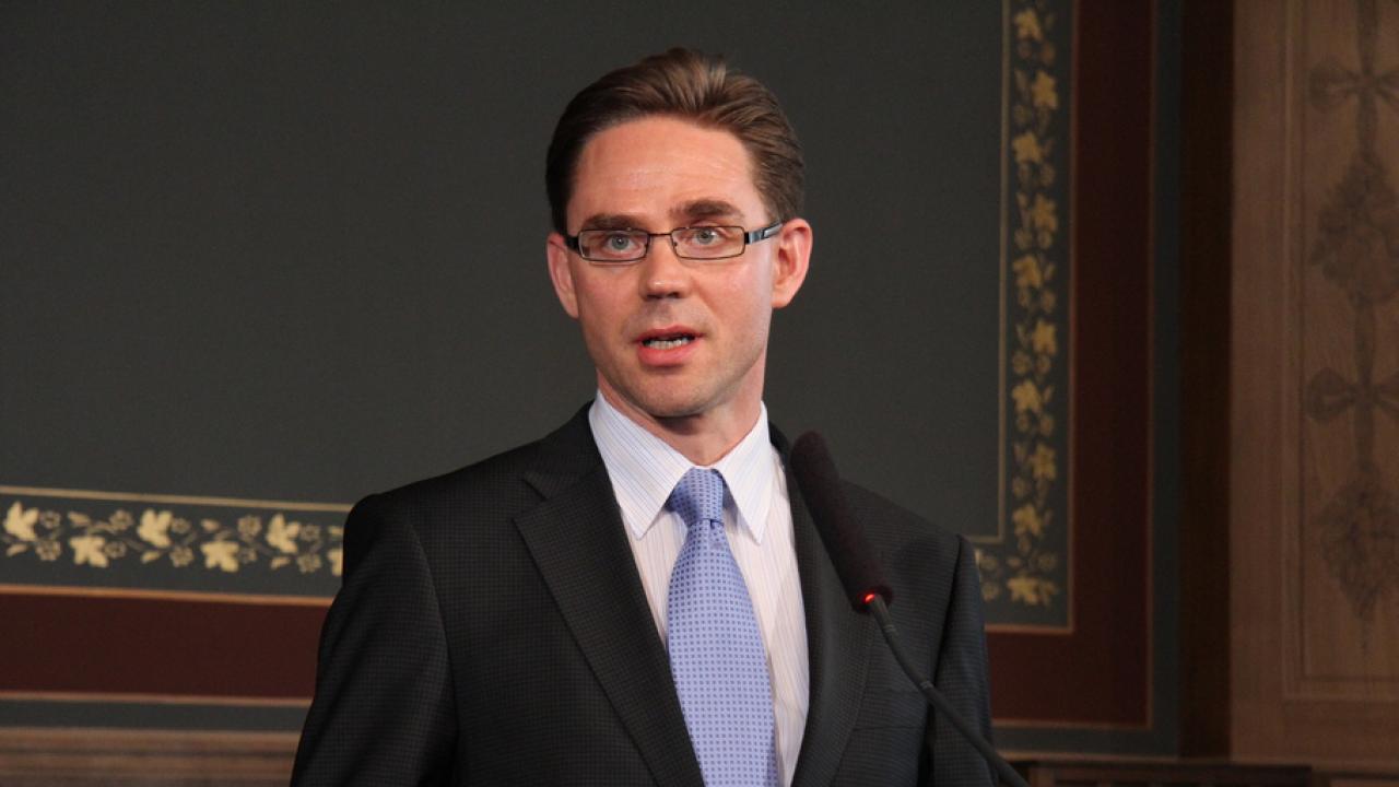 Finlands statsminister  Jyrki Katainen vill slippa spekulationer om Finlands framtid i eurosamarbetet. Arkivbild.