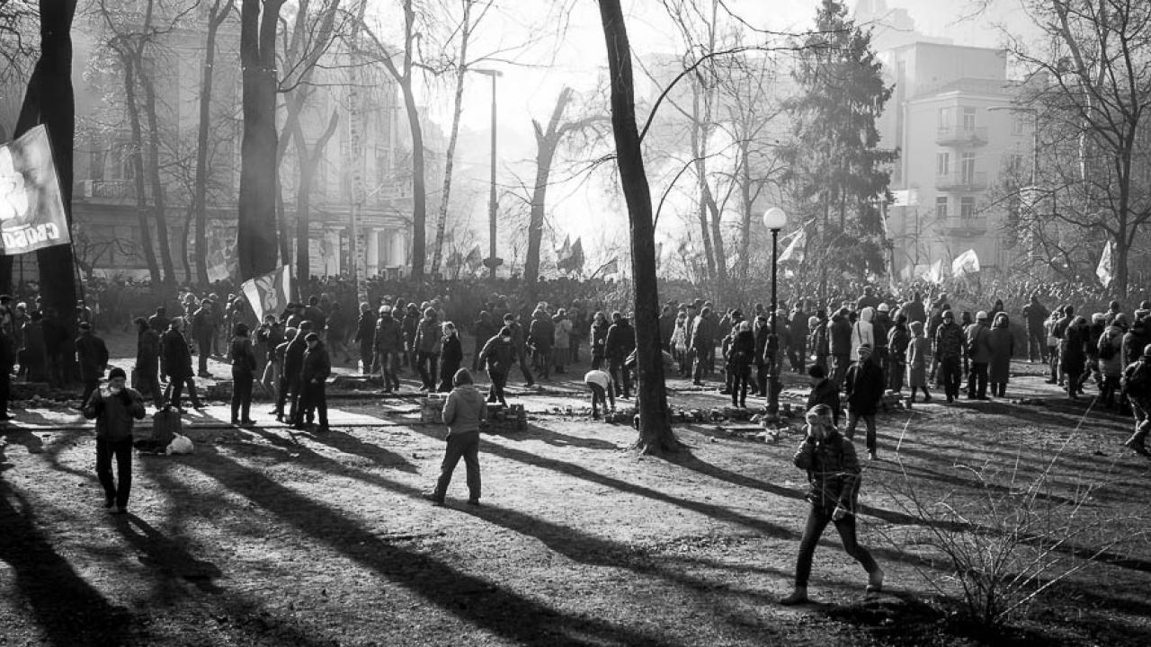 Protester i Kiev under tisdagen. 