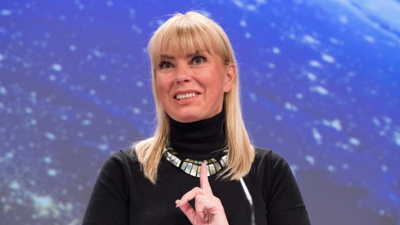EU-kommissionär Elżbieta Bieńkowska ansvarar för inre marknaden, industri, rymd, entreprenörskap samt små och medelstora företag. Arkivbild.