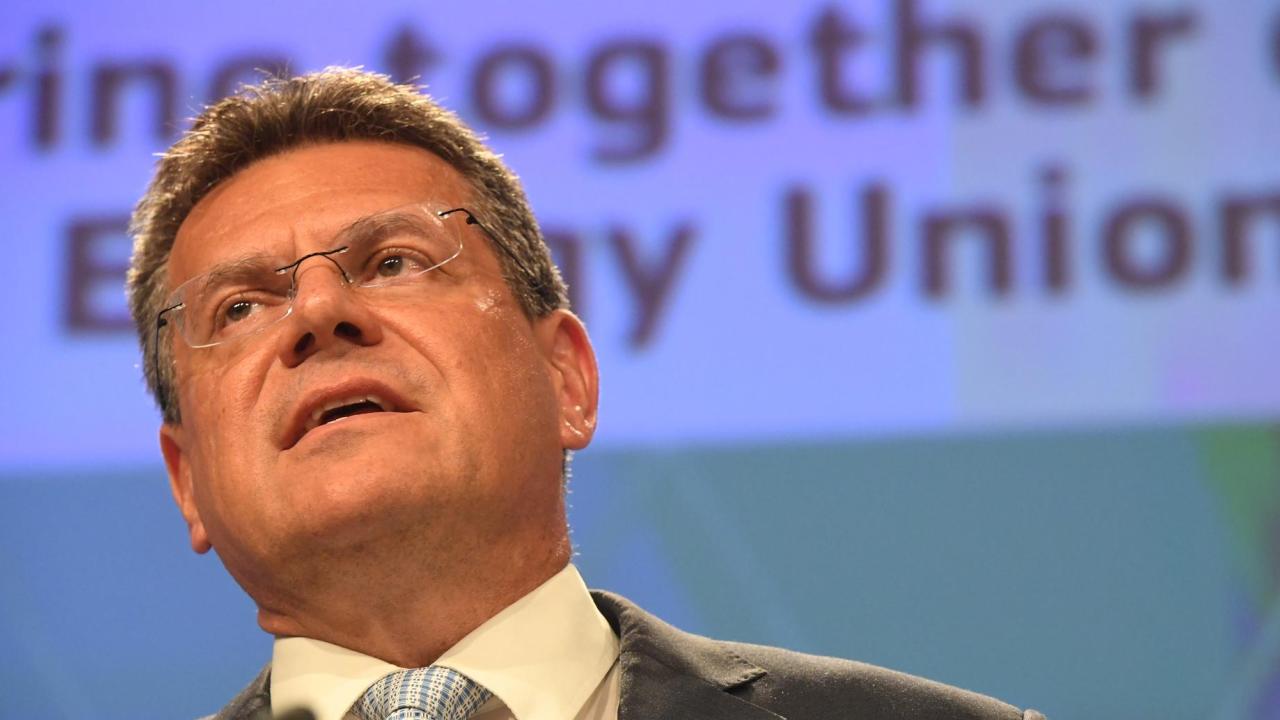 Maroš Šefčovič , EU-kommissionär med ansvar för energiunionen, vid tisdagens presskonferens i Bryssel.