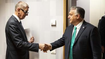 Tjeckiens tidigare premiärminister Andrej Babiš och Ungerns premiärminister Viktor Orbán vill samarbeta i EU-parlamentet. Arkivbild.