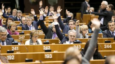 396 parlamentariker ställde sig bakom att ge Sverige uppskov, 190 röstade mot och 50 lade ned sina röster. Arkivbild.