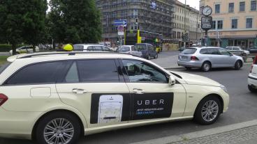 I flera EU-länder har taxichufförer demonstrerat mot Uber. Arkivbild.