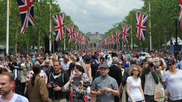 På torsdag klockan sju lokal tid öppnar vallokalerna. Arkivbild.