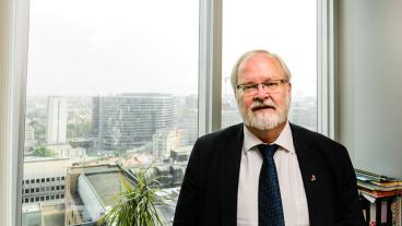 Europaparlamentariker Göran Färm (S) på sitt rum i parlamentet i Bryssel.