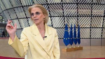 Finansminister Elisabeth Svantesson på ministerrådet.