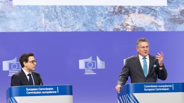 EU-kommissionärerna Stéphane Séjourné och Maroš Šefčovič.