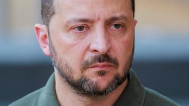 Ukrainas president Volodymyr Zelenskyj pekar ut den "största kompromissen" landet gjort. Arkivbild.