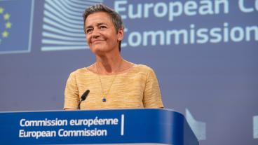 EU:s konkurrenskommissionär Margrethe Vestager var mycket nöjd efter att EU-domstolen på tisdagen hade gått på hennes linje och fällt både Apple och Google i två olika ärenden.