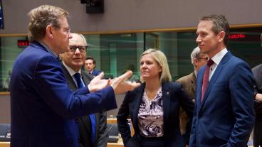 Magdalena Andersson tycker att andelen felutbetalningar är för stor i EU:s budget. 