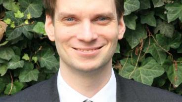 Jag hoppas att diskussionen om vem som blir nästa svenska kommissionärskandidat börjar så snart som möjligt, skriver Daniel Wennick.