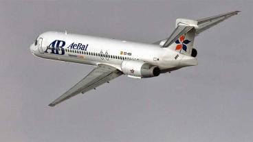 19 uppgifter på flygpassagerare ska samlas in och lagras i fem år, har Cecilia Malmström föreslagit.