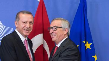 Turkiets president Recep Tayyip Erdoğan och Europeiska kommissionens ordförande Jean-Claude Juncker. Arkivbild.