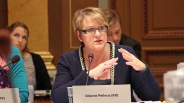 Désireé Pethrus (KD) i riksdagens EU-nämnd.